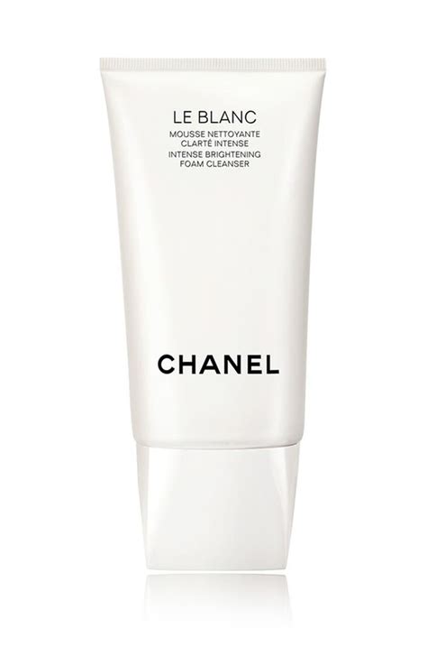 chanel brightening cleanser review|Chanel intense brightening foam cleanser.